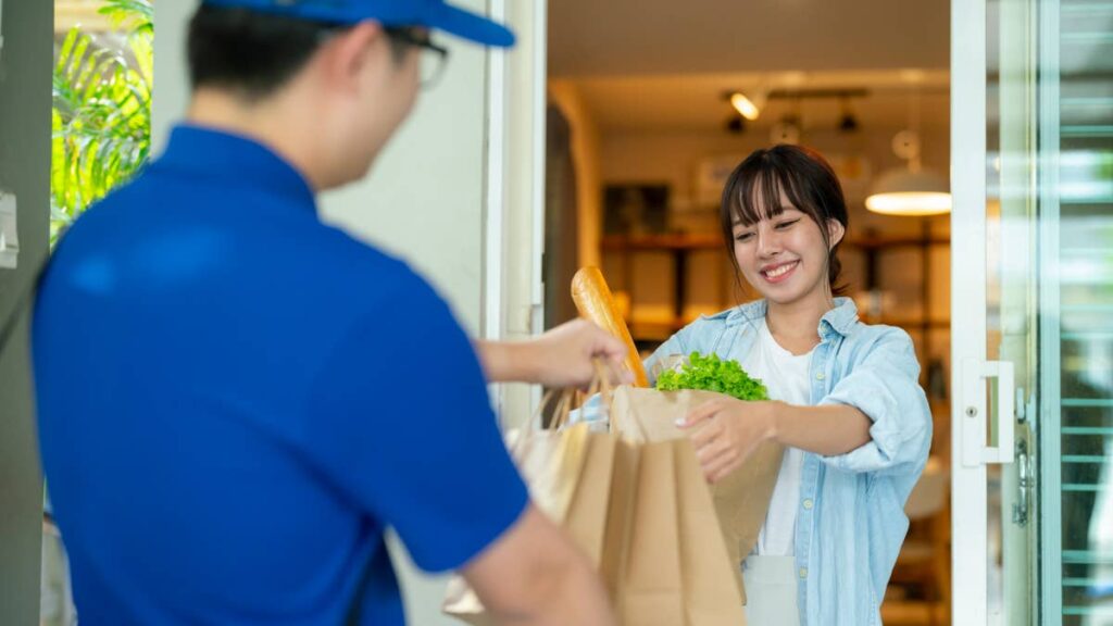 Albertsons has a new advantage over Kroger, Walmart, Amazon for grocery shoppers